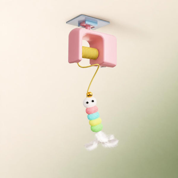 Retractable bungee cat toy